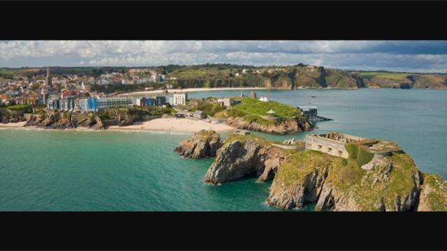 Apartment 3 Waterstone House - Sea Front Apartment, Hot Tub Tenby Exterior foto