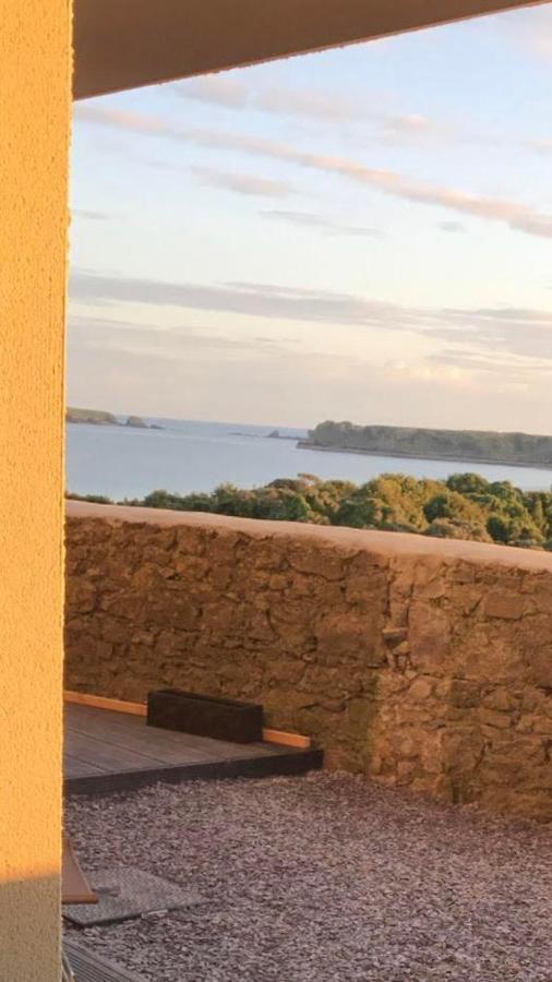 Apartment 3 Waterstone House - Sea Front Apartment, Hot Tub Tenby Exterior foto